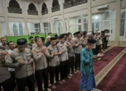 Polres Pangkep Laksanakan Shalat Ghaib Dan Doa Bersama Untuk Almarhum Affan Kurniawan